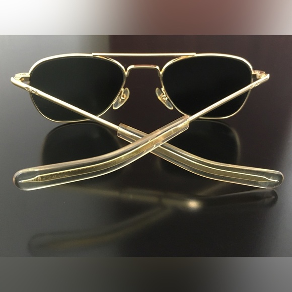SOLD SOLD Offers Welcomed - AMERICAN OPTICAL AO GOLD FILLED AVIATORS

SIZE 52 20 - Picture 4 of 12